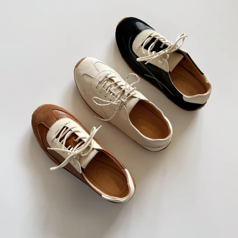

Soft Upper Sole Leather Round Toe Flat Training Shoes New Retro Casual Versatile Leather Shoes Lace-Up Sneakers Women Leisure