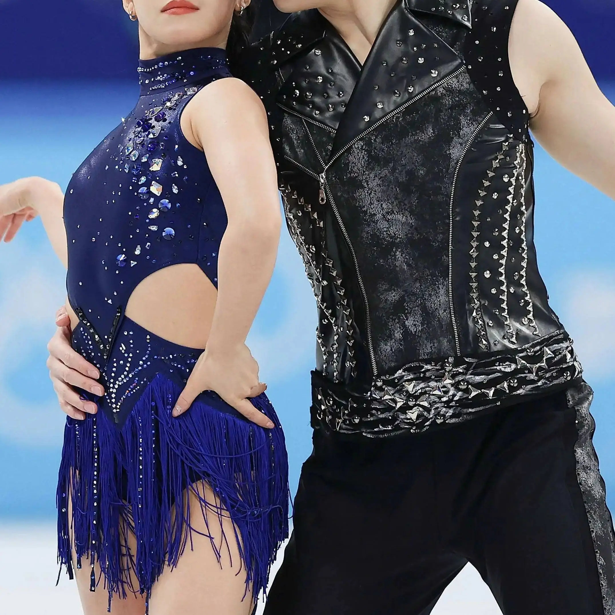 Wholesale Galactic Neon Edges with Chamfers K9 Glass Sewing Stones Flatback Sew on Rhinestones For Garment Clothes Bags