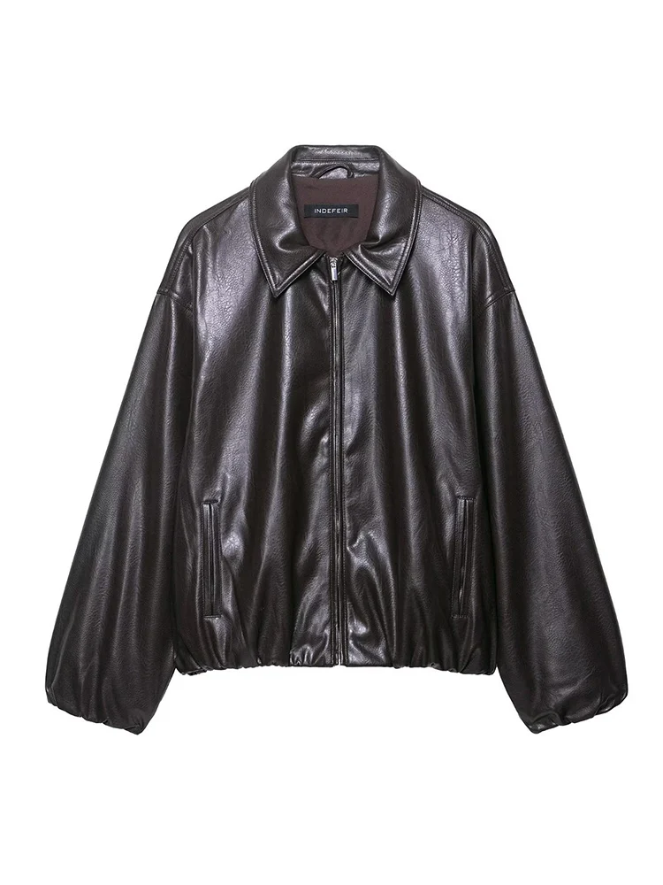 TFMLN 2025 ใหม่ผู้หญิง PU หนังเสื้อแจ็คเก็ตบอมเบอร์ปกวินเทจหลวมสไตล์เรียบง่ายแขนยาวฤดูหนาวฤดูใบไม้ร่วงสั้นเสื้อแจ๊กเก็ต