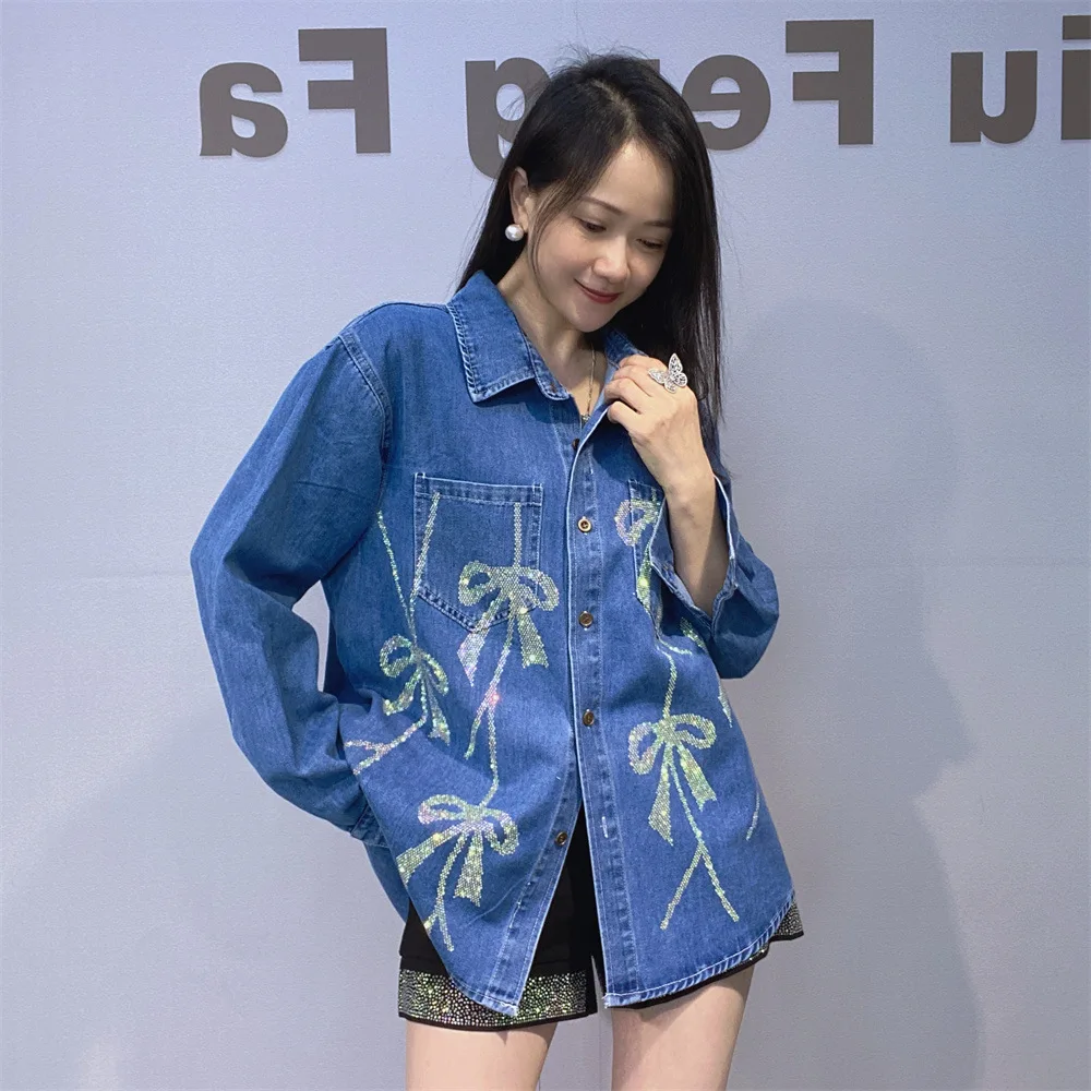 

Джинсовые рубашки с длинным рукавом и бантом и бриллиантами 2022, женская осенняя одежда, свободные джинсы средней длины, блузка, кофточки Женские Модные