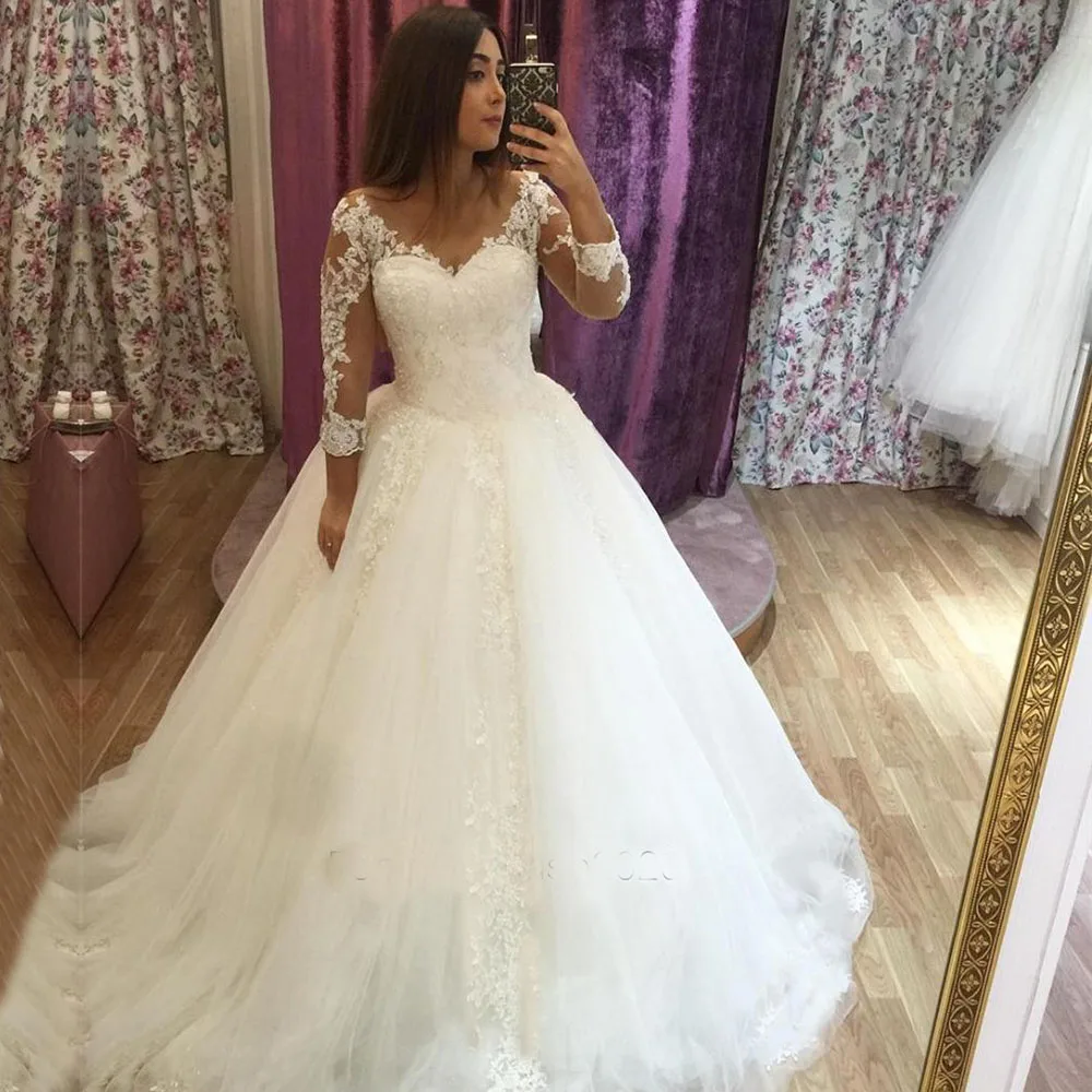 ZJ9245 Customized Vintage Lace Wedding Dress With Neckline Bride Dress Tulle Beach Bridal Gown trouwjurk