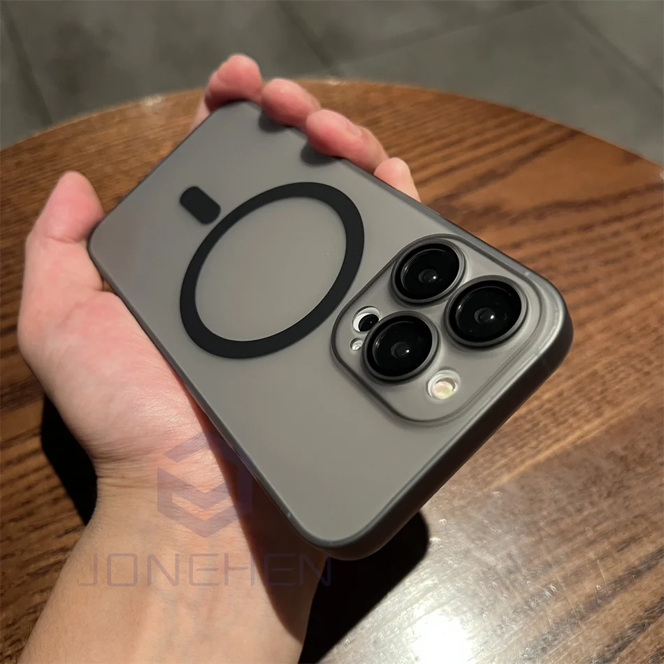 Ультратонкий матовый прозрачный магнитный чехол с беспроводной зарядкой для Magsafe для iPhone 17, Air 15, 14 Plus, 13, 12, 11, 16 Pro Max, задняя крышка для ПК