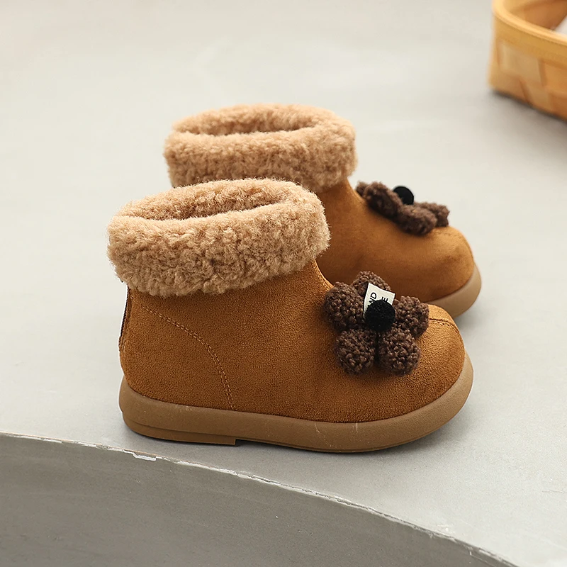 Botas de pelúcia de inverno das crianças ao ar livre nova moda da menina botas de algodão quente causal peludo doce flor crianças princesa tornozelo botas