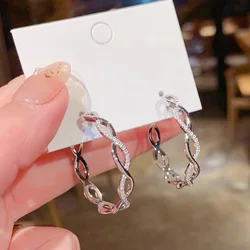 Huitan Twist Hoop Earrings for Women Daily Wear Statement Circle Earrings Metal Silver Color/Gold Color Luxury Trendy Jewelry