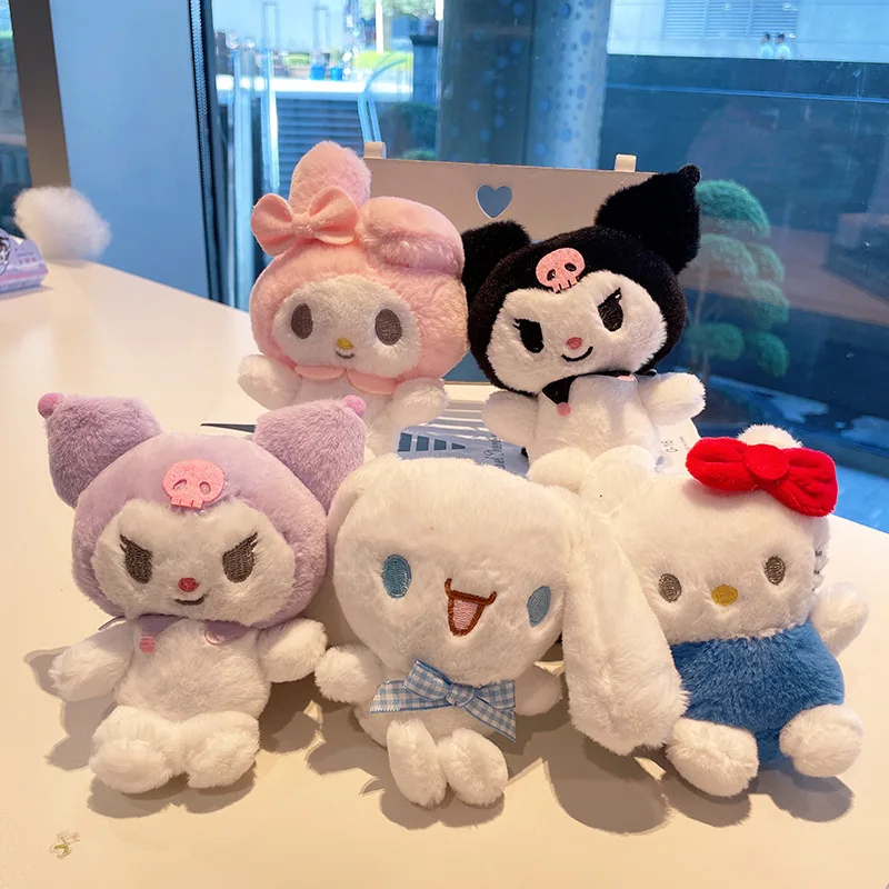 سلسلة مفاتيح من القطيفة Black Devil Kuromi، قلادة دمية تمثال سانريو، هدية صغيرة رائعة للسيدات #1