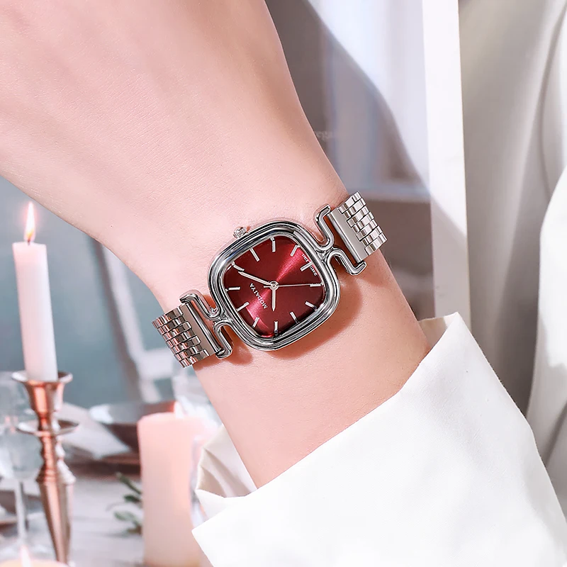 Foreign trade new casual fashion compact temperament alloy steel strip square scale women's student quartz decorative watch