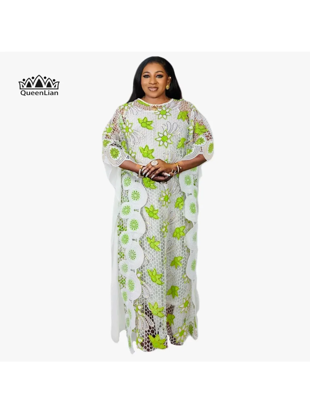 Plus Size African Women\'s Dress: Elegant Sequin Flower Pattern Dress, Bat Sleeves and Round Neck, Perfect for Wedding Parties