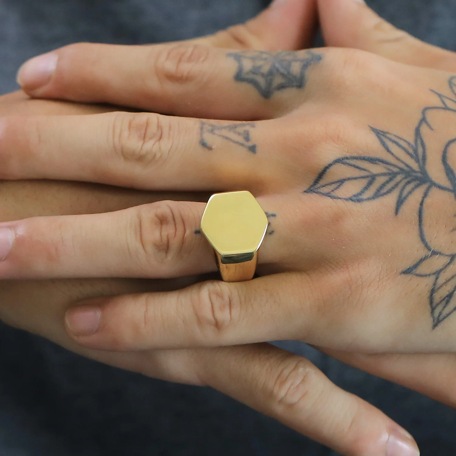 2025 New 12.5mm Creative Style - Initial Ring Custom 评论和价格