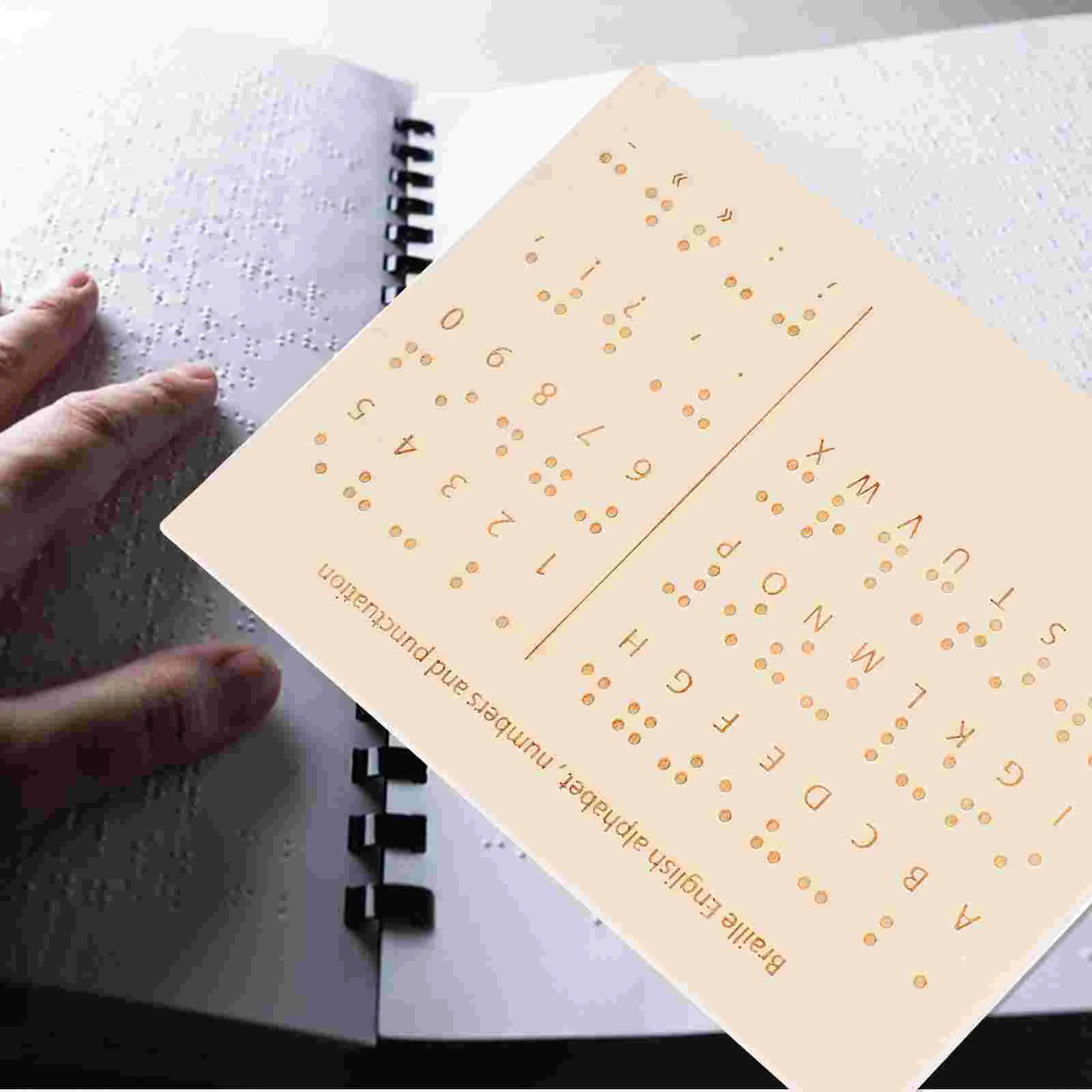 Braille Educatieve uitrusting Blinde mensen Letterborden Nummerbenodigdheden Hulp leren Essentieel hout