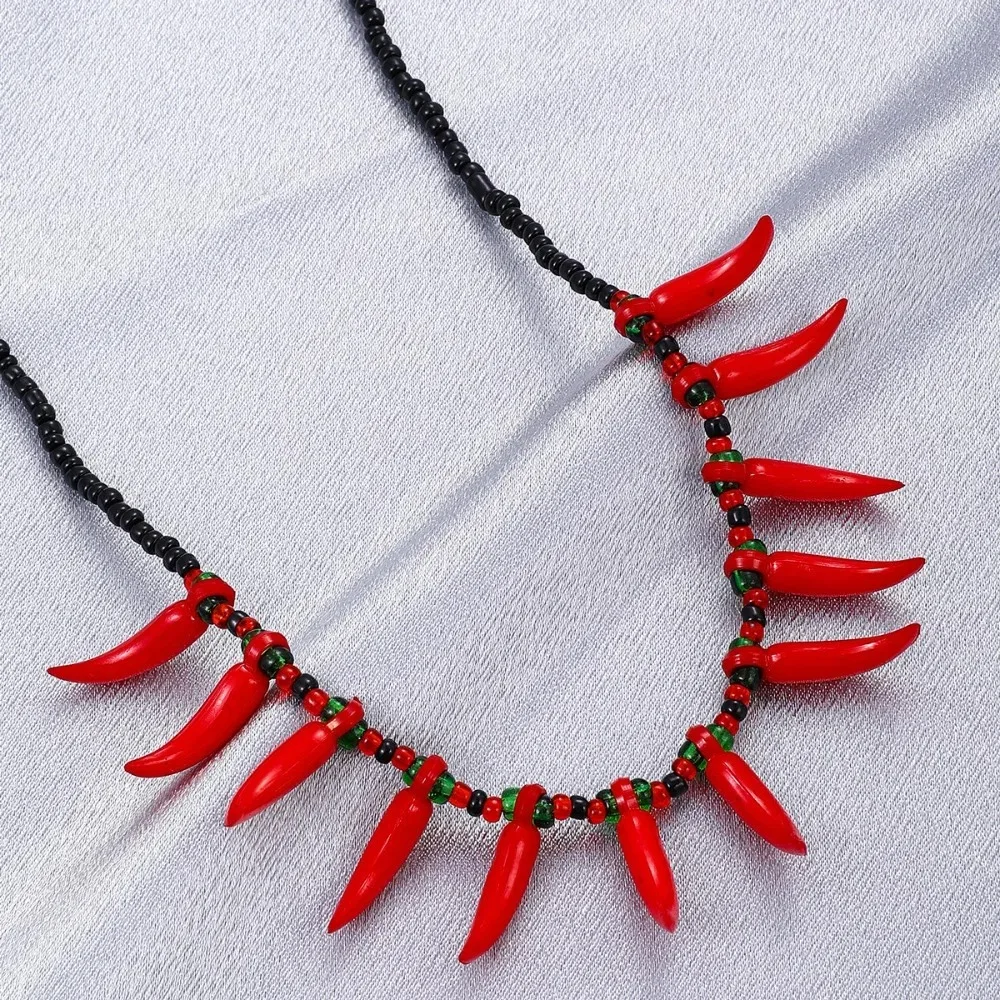 Bohemia Exaggerated Personality Red Chili Pepper Beaded Pendant Necklace for Women Charm Trendy Hallowmas Collar Jewelry Gift