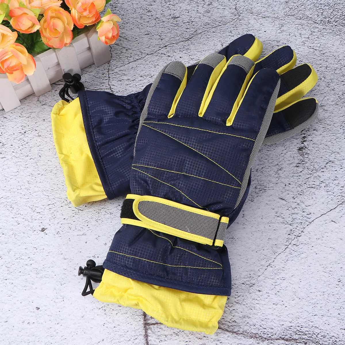 

Водонепроницаемые теплые перчатки синего цвета, размер M, регулируемая манжета на липучке, защита от холода для катания на лыжах, сноуборде, велоспорта, ветрозащитные