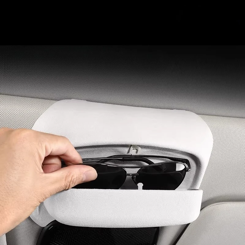 

Sunroof Mounted Glasses Case Organizer for Lynk & Co 08, Car Interior Accessories