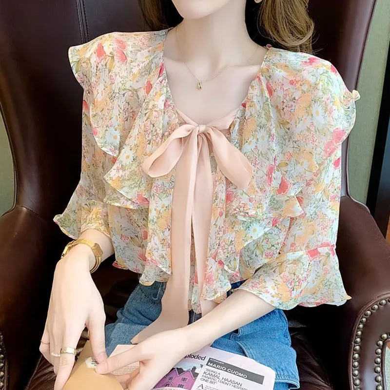 Elegant Fashion Ruffles Floral Chiffon Blouses V-Neck Lace Up Sweet Printing Flare Sleeve Casual Shirt Women Summer Clothing