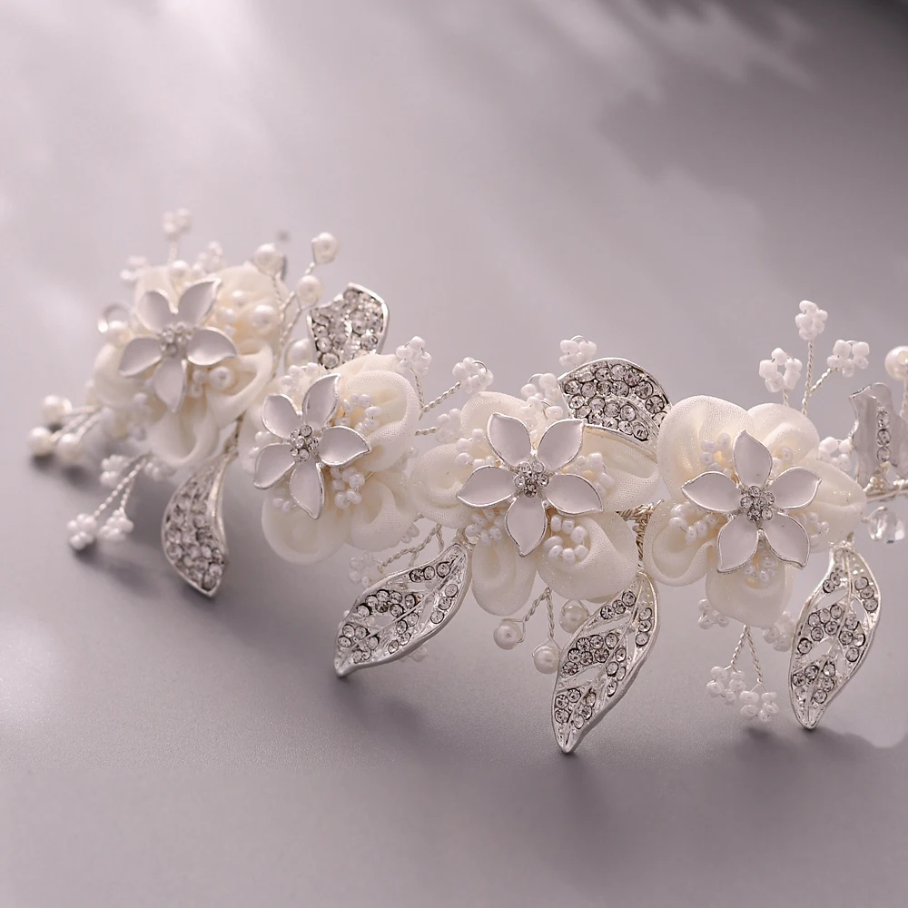 Bridal Hair Accessories Pearls Headband Shinning Alloy Flower Leaf Bride Guest Wedding Headdress Women’s White Fascinator