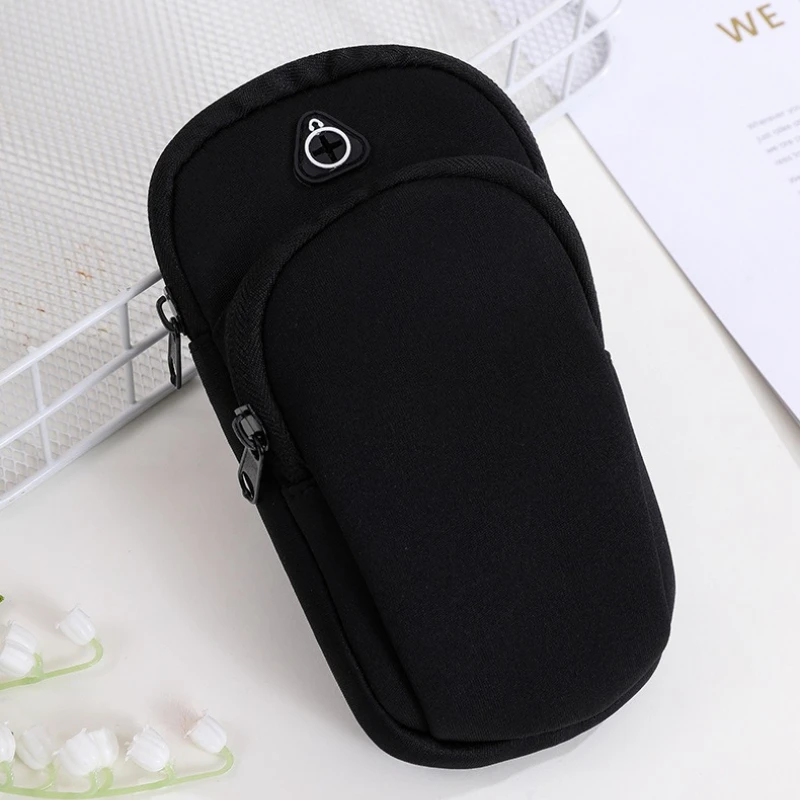 

Multi-functional Portable Wrist Phone Storage Bag for Outdoor Cycling Activities