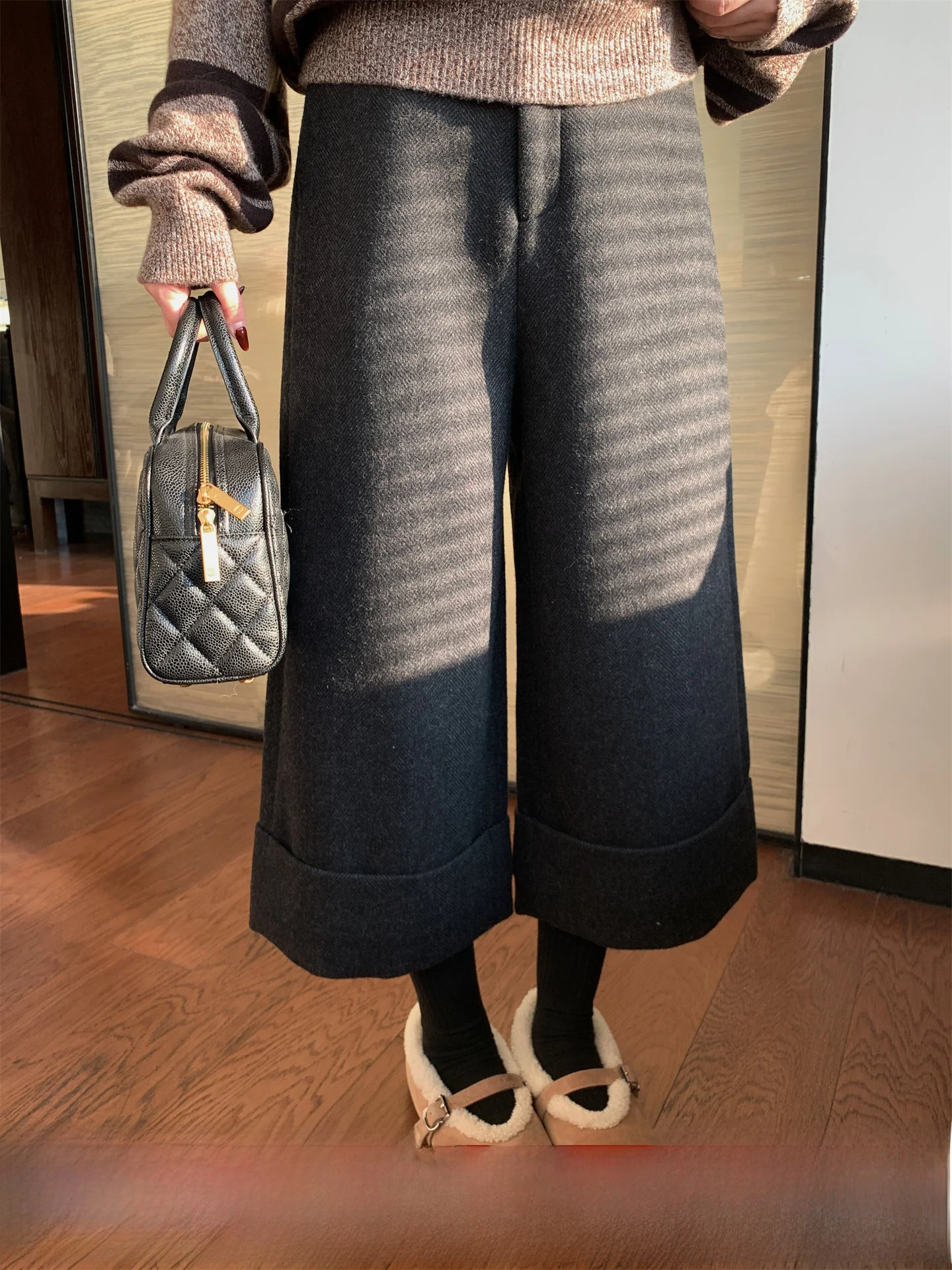 

Wang's Casual Woolen Wide Leg Pants Women's Autumn Winter Loose Straight Eighteen Inches Long Trousers Slimming Effect