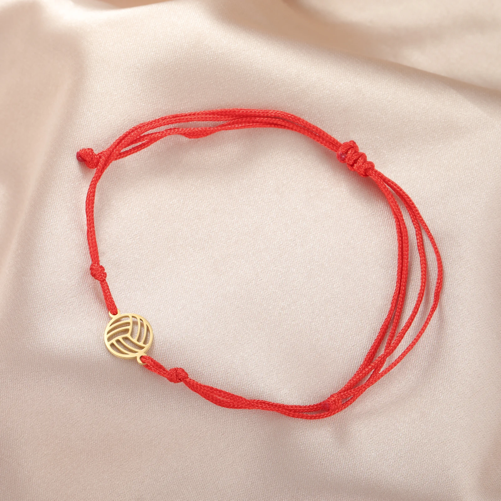Unift Geometric Volleyball Bracelet for Women Player Fans Stainless Steel Layer Chain Bracelet Casual Sport Jewelry Accessories