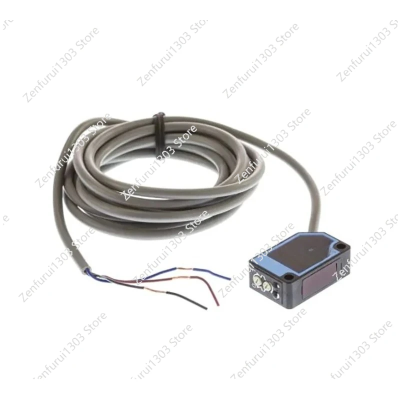 

WT100L-F1141 photoelectric sensor block diffuse output type PNP detection range of 450mm new original genuine spot