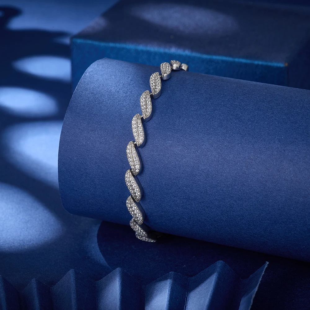 

Браслет Curb Link с цирконами 5А, медный, с родиевым покрытием, женские украшения, подарок на свадьбу, выпускной, День святого Валентина, блестящий дизайн Curb