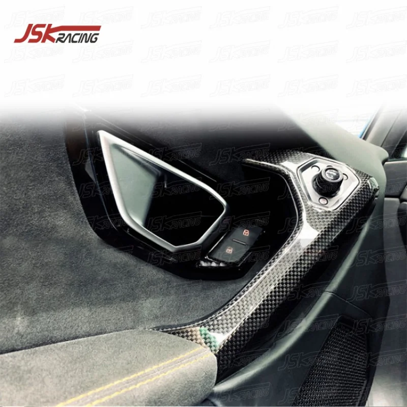 

CARBON FIBER INTER DOOR HANDLE COVER (3 PCS) For 2014-2019 LAMBO HURACAN LP610-4 LP580-2 LP640