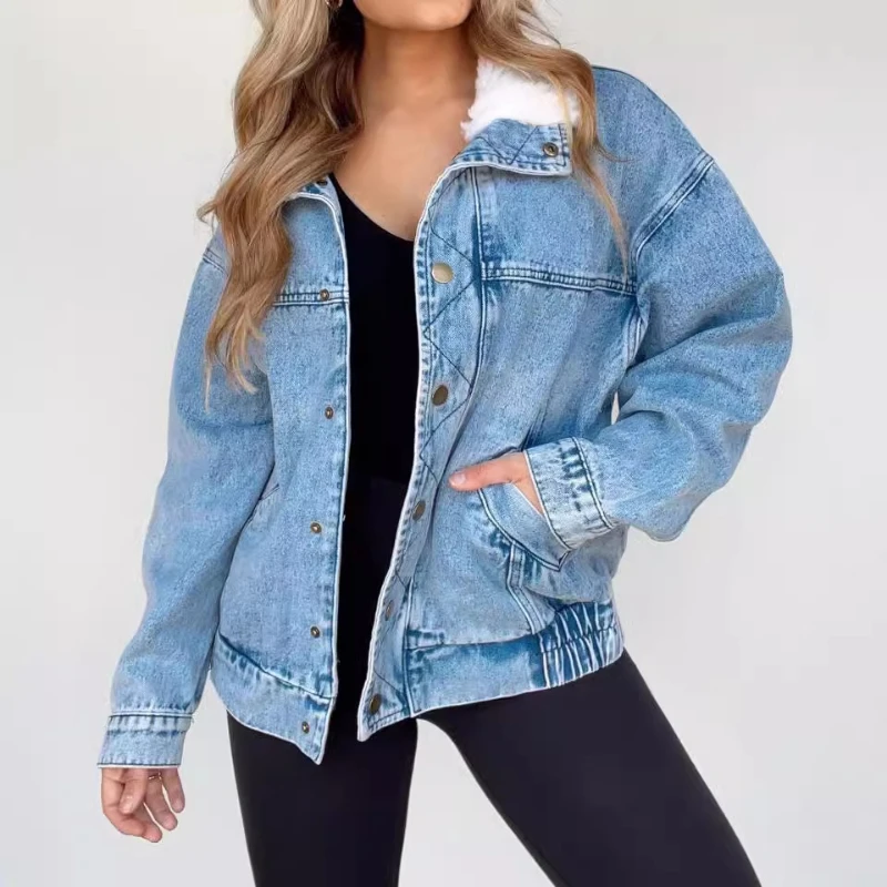

Women's Denim Jacket in Autumn and Winter with Loose Fur Collar and Lapel and Double Pocket Coat