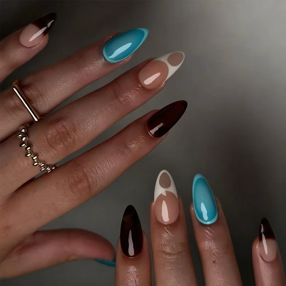 

Новинка 2026: Минималистичные накладные ногти в европейском и американском стиле, цвета озерно-голубой, коричневый, розовый, с леопардовым принтом, модный французский дизайн