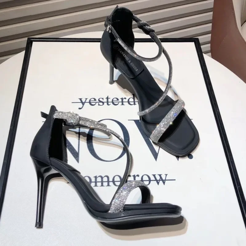Elegant Woman Heeled Shoes 2025 New Open Toe Women's Sandals Fashion Crystal Office and Career Summer Buckle Strap Heeled Sandal