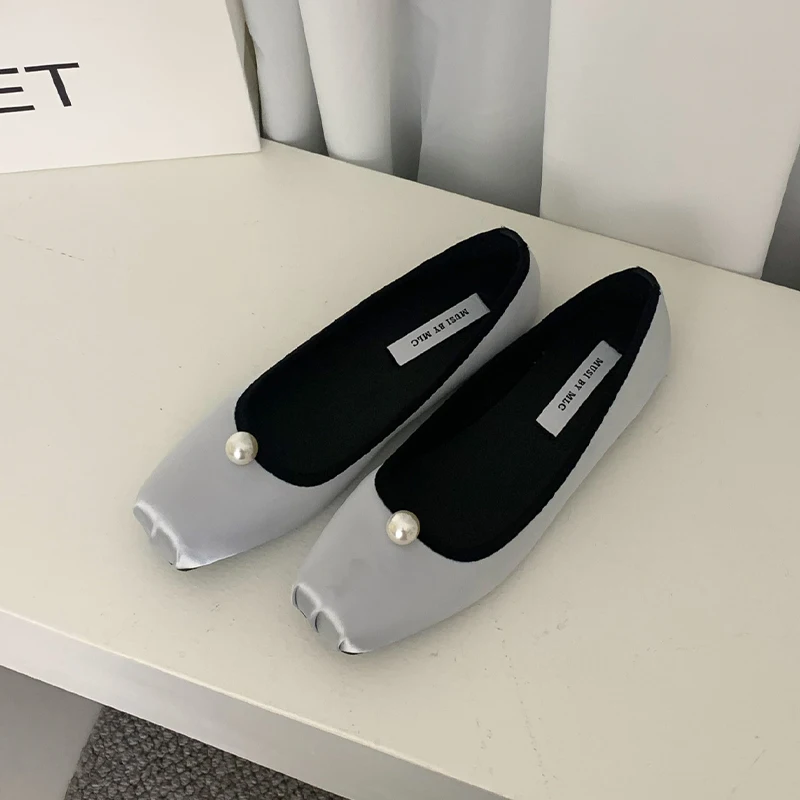2024 Spring Summer New Elegance Ballet Shoes Women Square Head Satin Surface Flat Shoes Retro Fashion Grandma Shoes Pearl