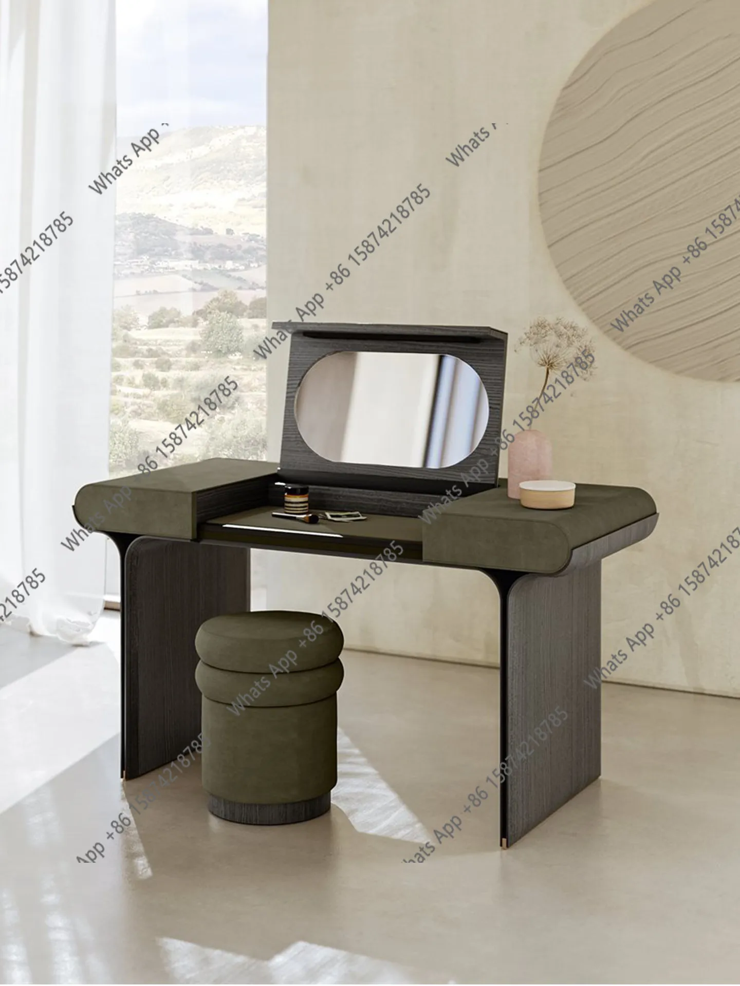 Italian high-end solid wood matte cloth flip dresser designer high-end modern makeup table and chairs