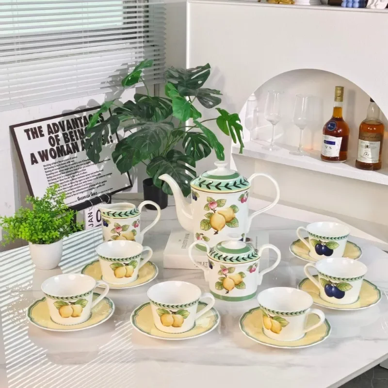 فناجين القهوة والصحن سلسلة الحديقة الفرنسية العظام الصين بعد الظهر طبق للوجبات الخفيفة المنزلية 15 قطعة هدية مربع #4