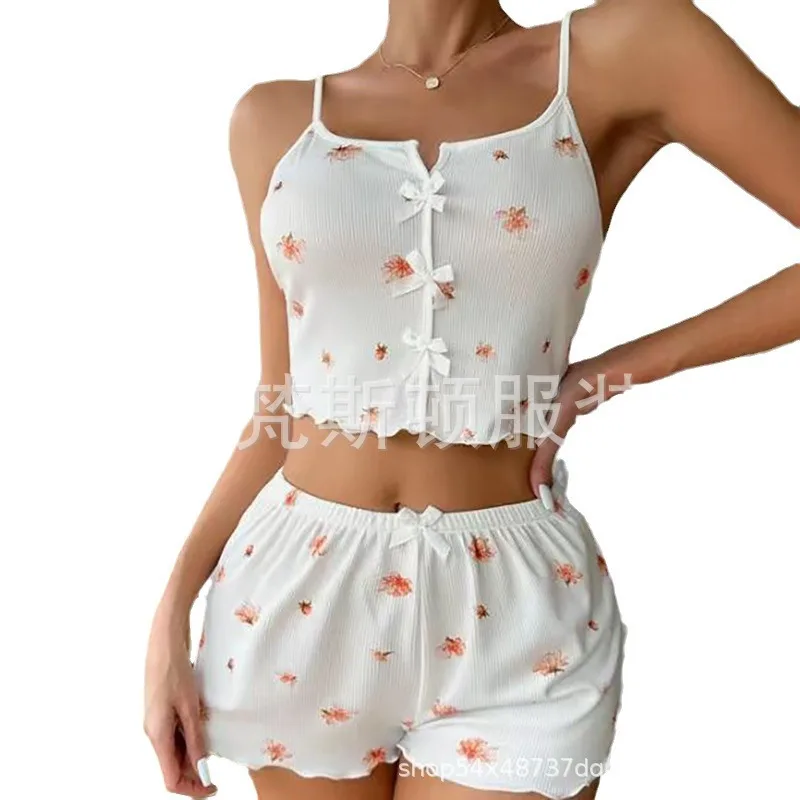 Heart-shaped eyelash print pajamas set V-neck suspenders top lettuce trim shorts women's pajamas