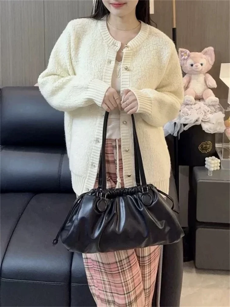 Retro-Motorradtasche mit Falten, große Kapazität, Pendler-Einkaufstasche, Unterarm-Einzelschultertasche für den täglichen Gebrauch URBBB PRVOVO