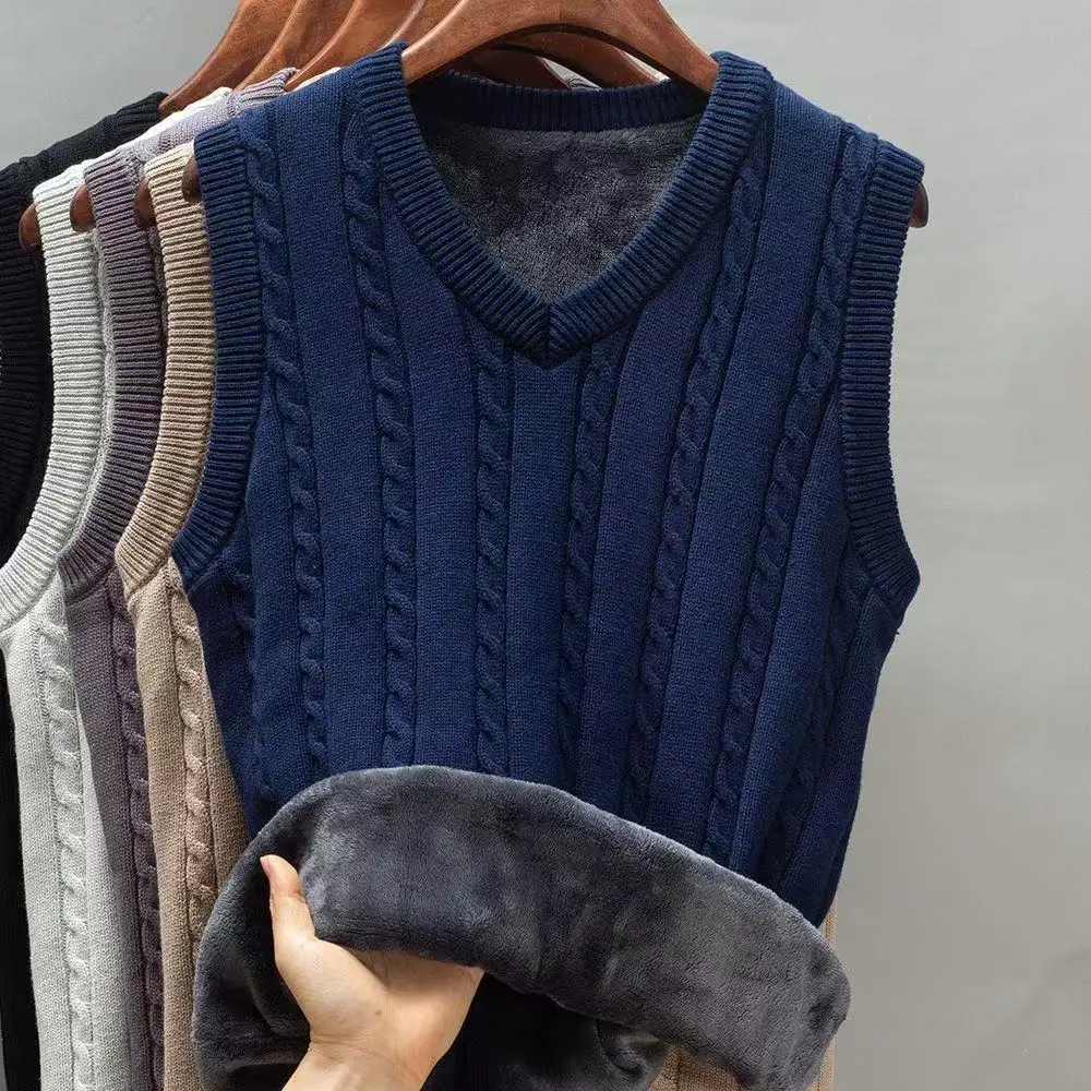 

2025 New Warm Sweater Vest Men's Thicken Velvet Sleeveless Knit Autumn Winter Casual Fashion Tops Male Coat Vest