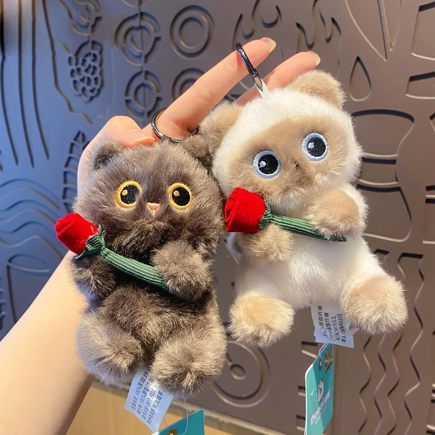 Cute Cartoon Plush Cat Keychain Lovely Sitting Flower Cat Pendant Charms Keyring Couple Car Bag Kawaii Valentine's Day Gift
