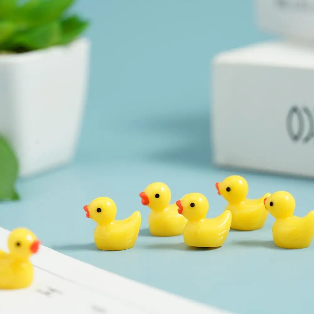 100/200PCS Creative Duckling Micro Landscape Decoration High Quality Resin Material Lifelike Shape Not Discolored