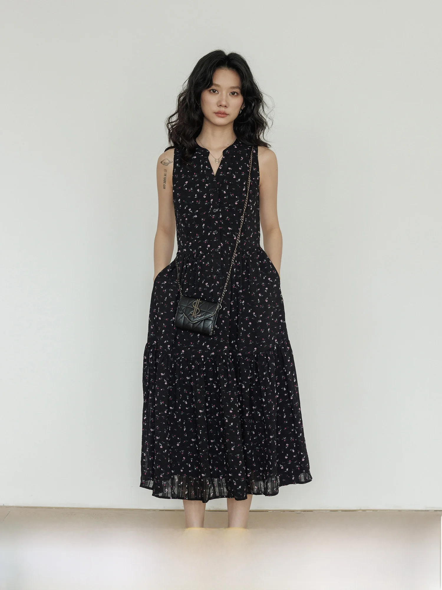 

Summer Floral Vest Sleeveless Dress Women Slimming Vintage A-Line Skirt Casual Long Dress V-Neck City Commute Polyester Fabric