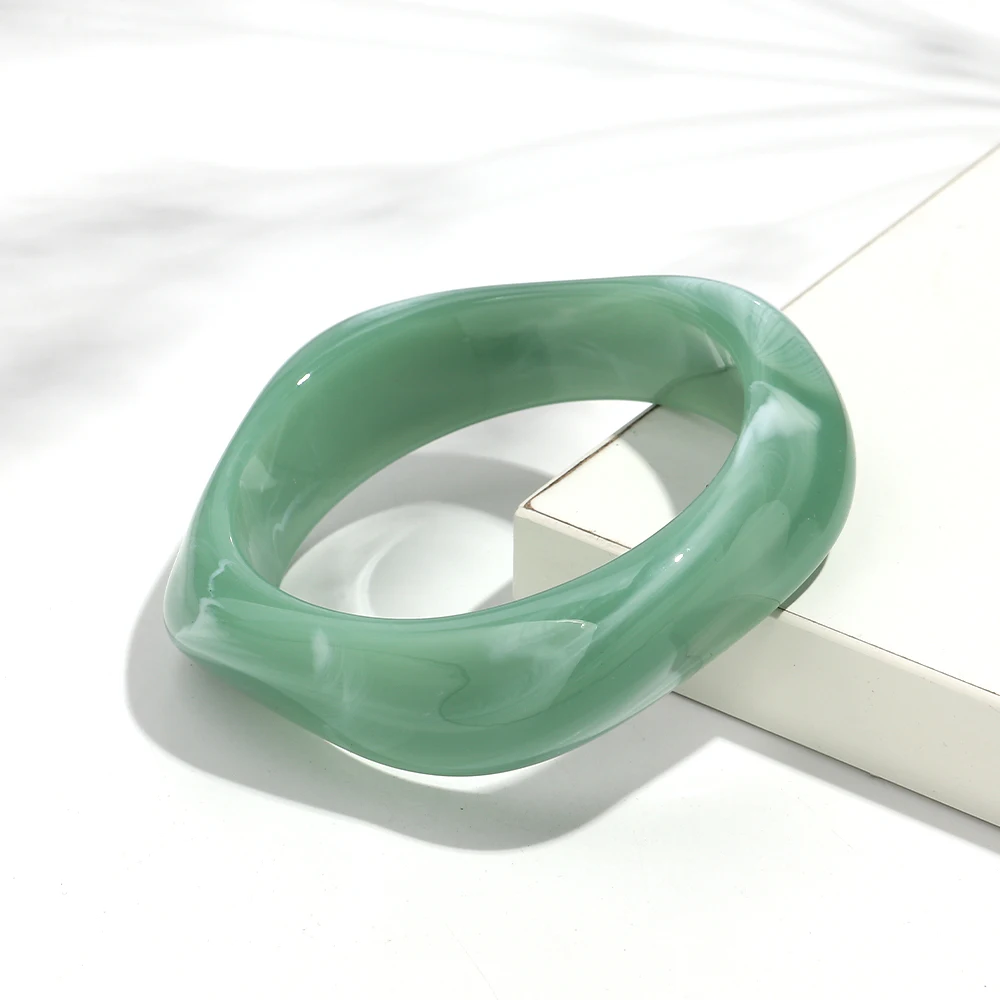 Bohomia Acryl Verklaring Onregelmatige Geometrische Dikke Armbanden voor Vrouwen Hars Kleurrijke Overdreven Bedelarmband Sieraden Geschenken