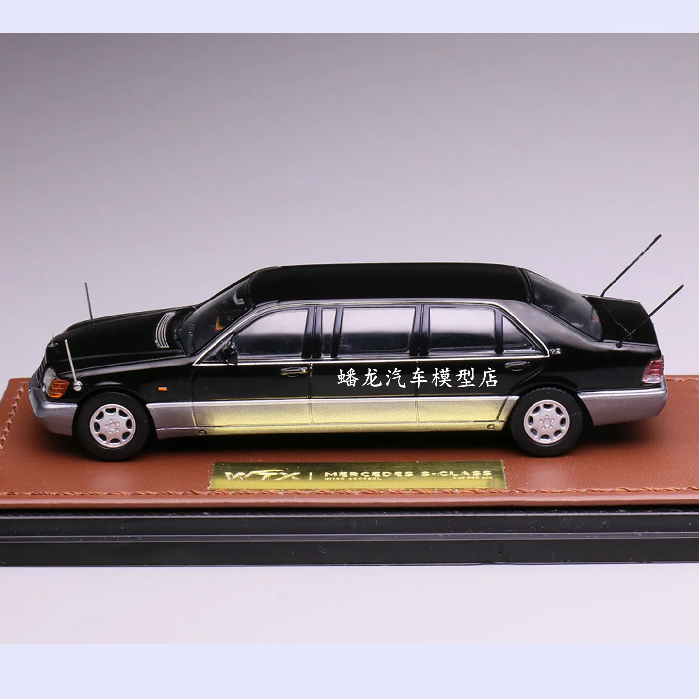 In stock:1:64 W140 vintage car,WTX alloy die-cast miniature simulation car model,creative decorative item,festival gift