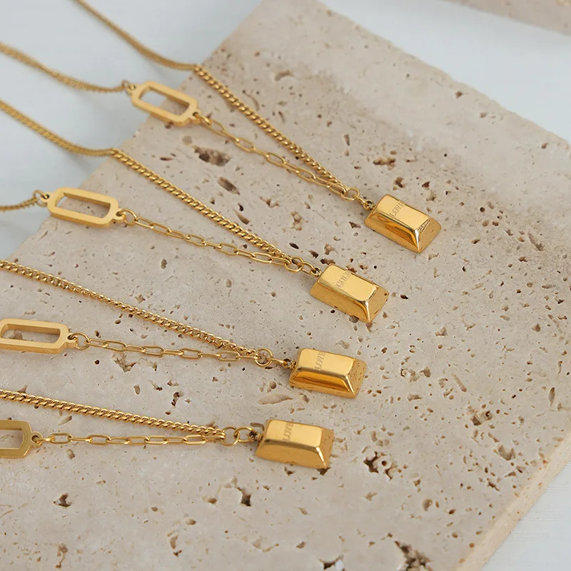 Marka Square Hollow Pendant Necklace for Women Stainless Steel Jewelry Gold Plated Chain Fashion Neckchain Girl Accessories image 5