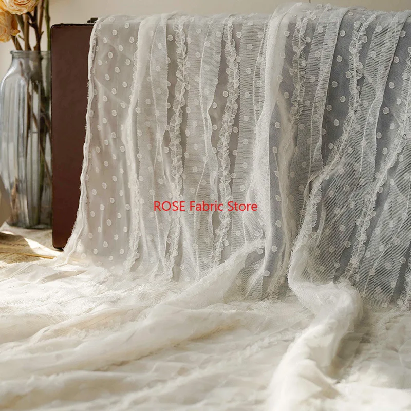 

1 meter Soft Waxy Slightly Transparent Jacquard Chiffon Fabric Women's Dress Wedding Dress Diy Sewing Fabric 45cmx150cm