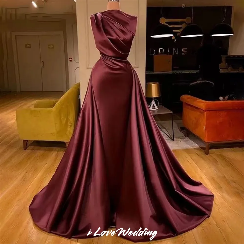 

Burgundy Sleeveless Prom Dresses 2025 Satin High Neck A-Line Pleat Sweep Train Evening Dresses Wedding Party Dresses Customized
