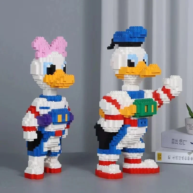 Disney 36cm Donald Duck Building Block Small Particle Puzzle Assembly Toys Adult High Difficulty Boys and Girls Gift