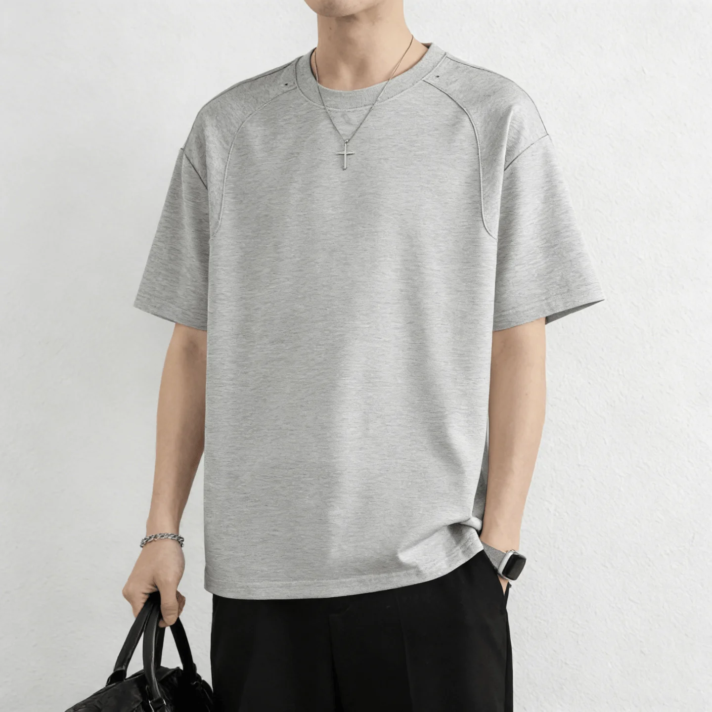 Summer Men's Fashion Casual Simple Stippled Rivet Round-neck Short-sleeved T-shirt