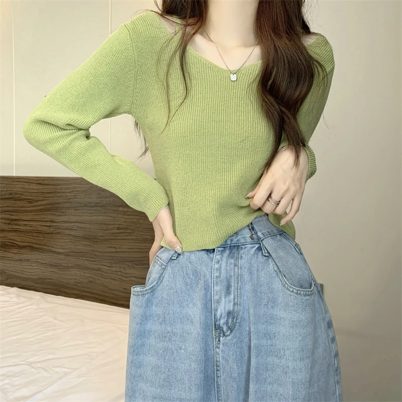 Autumn Women's Korean Sexy Off-shoulder Long Sleeve Slim Short Knitted Sweater