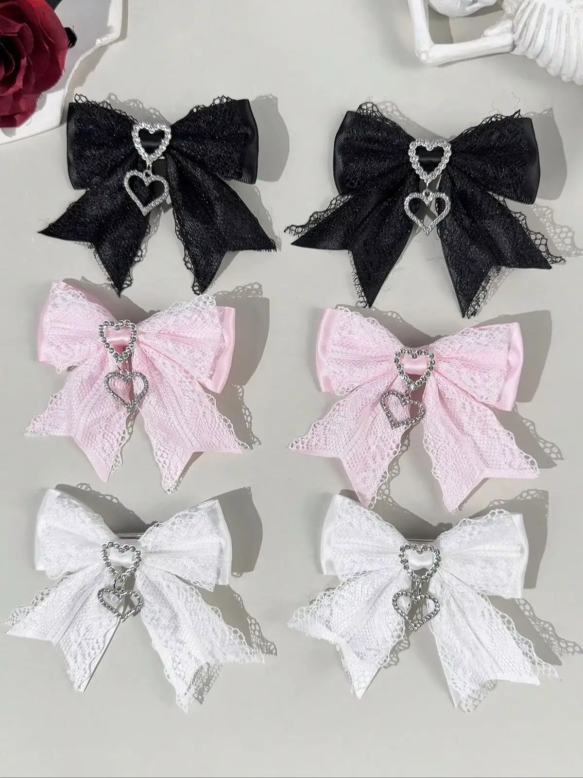 Zweiteiliges Set für Damen im Street-Style, jugendlich-süßer, cooler Haarschmuck mit Spitze, Schleife und Strass, geeignet für jede Gelegenheit. – Detail 4