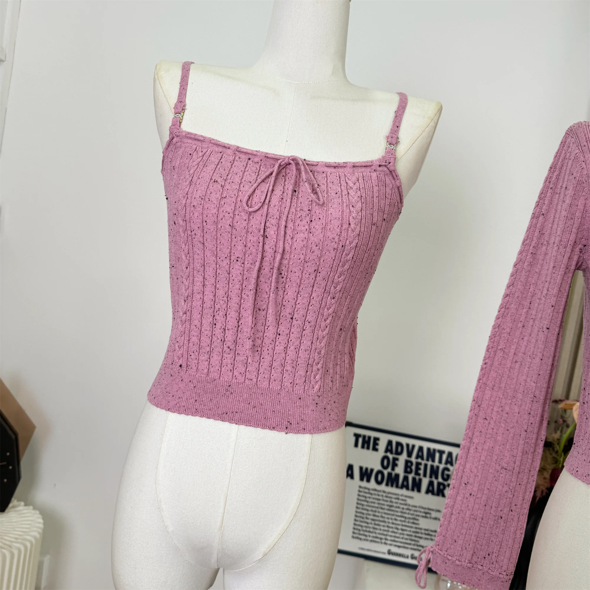 ニットカシミアブレンドニットカーディガン女性のシングルブレストデザイン秋ラウンドネック長袖セーターとタンクトップ F231