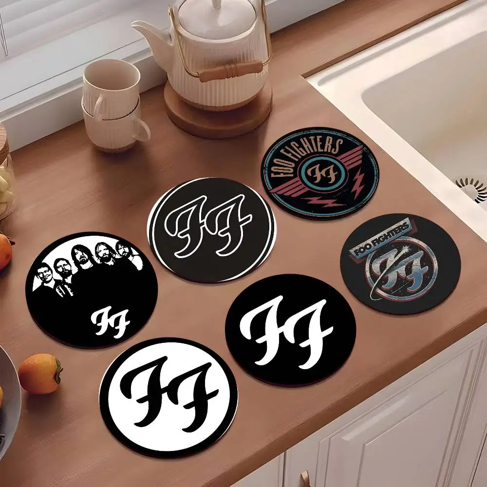1pc Foo Fighters Band Wooden Coaster Colour Printing Cup Mat Home Desk Decoration Gifts