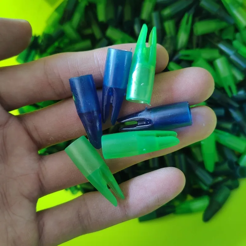 

50pcs Archery 8mm Outer Arrow Nocks Double Clip Special Arrow Nocks for Arrow Shaft Shooting Equipment Wholesale