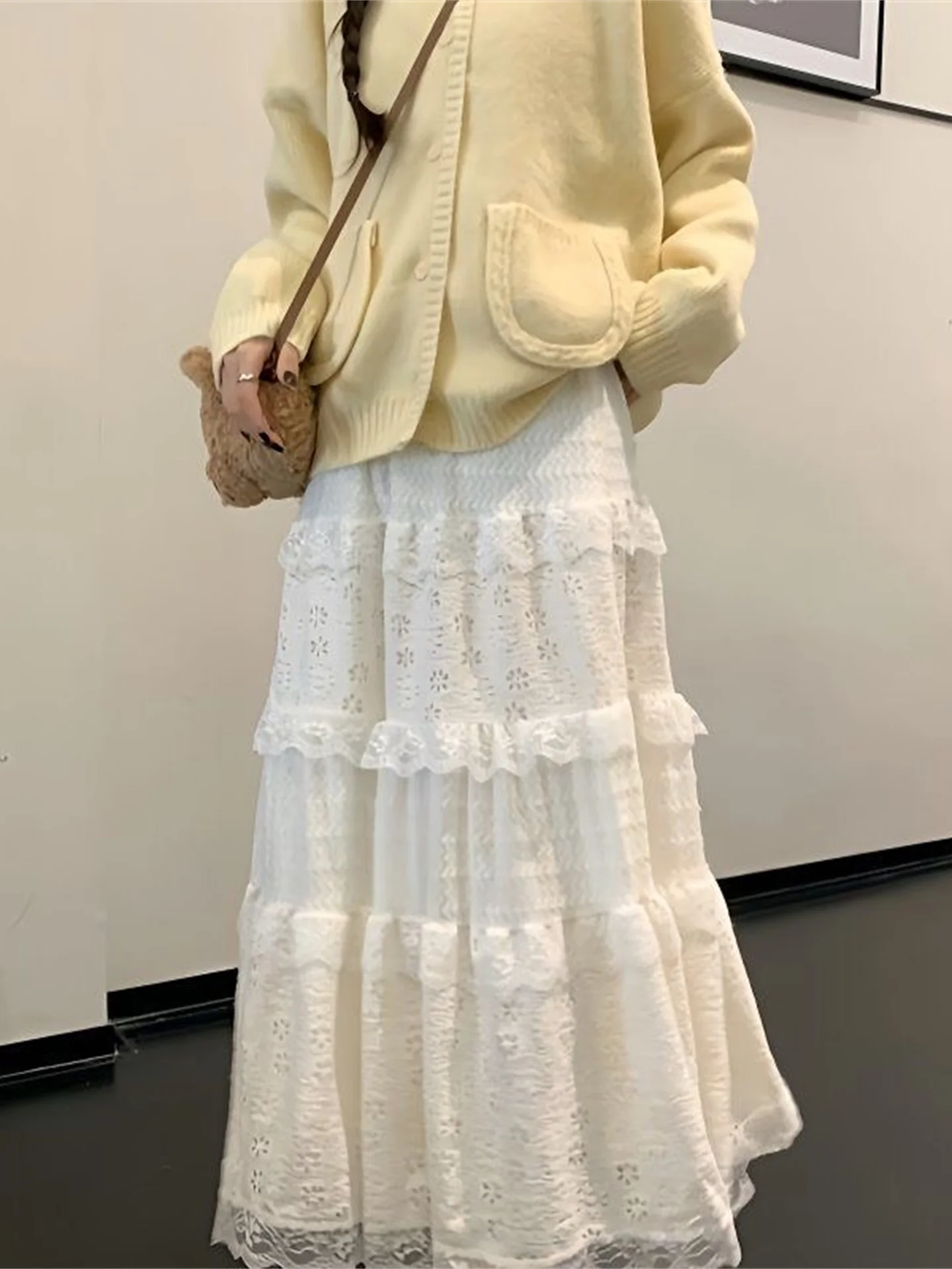 

Sweet Lace Trim Cake Skirt Women's Autumn Winter Full A-Line Midi Skirt Slimming High Waist Puffy f-length Skirt