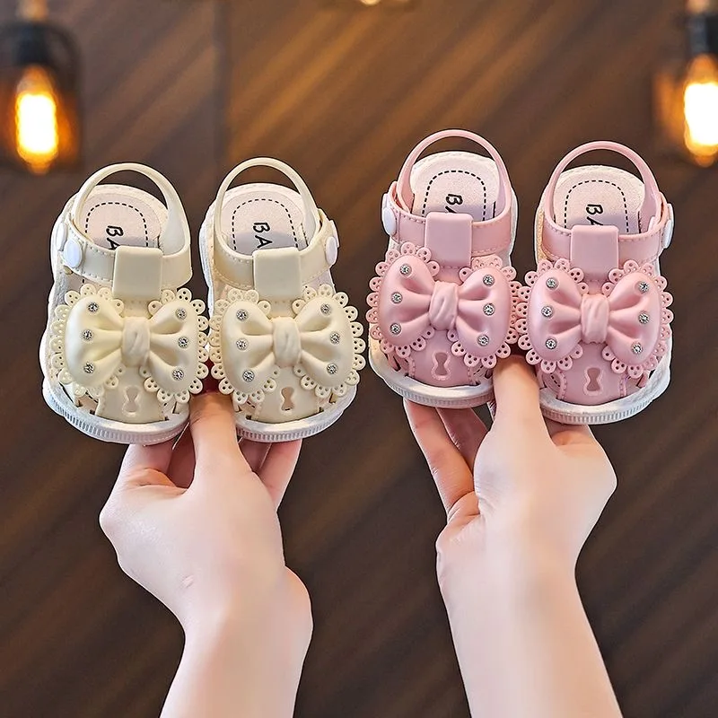

2025's latest green and environmentally friendly fashion sandals for girls: floral sandals, sweet bow headbands, toe sandals, li